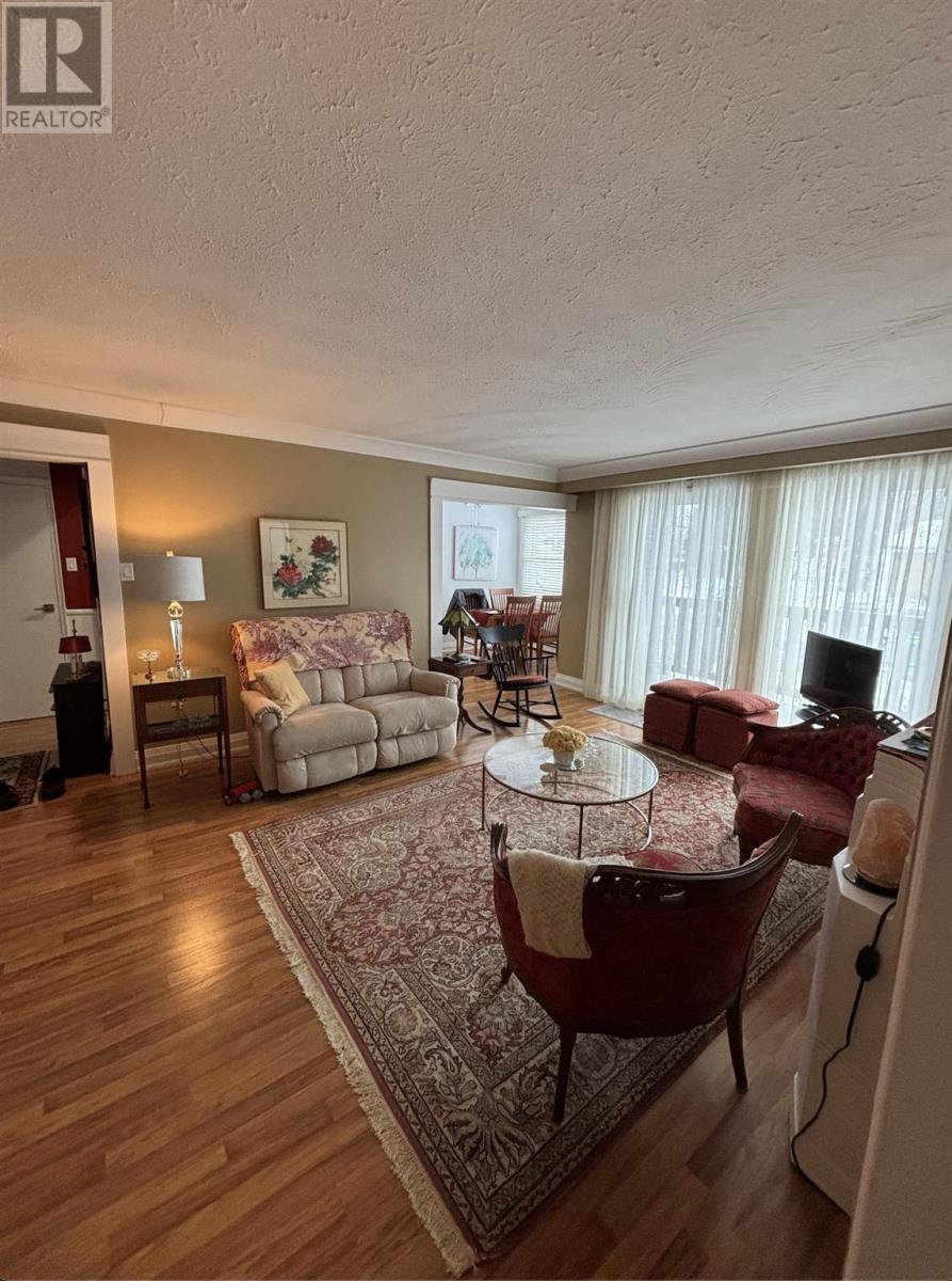 570 Macdonald Ave # 203, Sault Ste. Marie, Ontario  P6B 1J3 - Photo 8 - SM260601