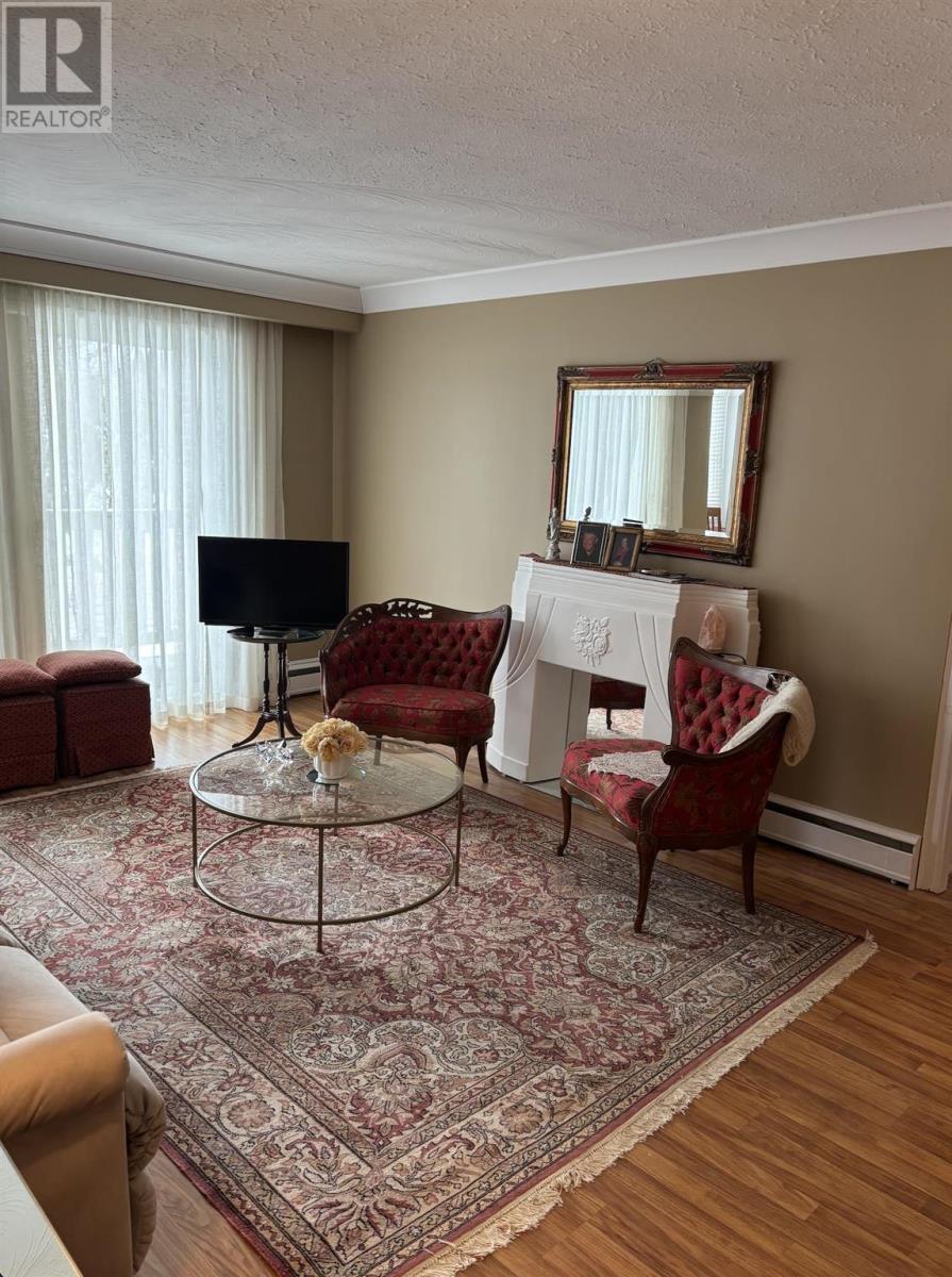 570 Macdonald Ave # 203, Sault Ste. Marie, Ontario  P6B 1J3 - Photo 9 - SM260601