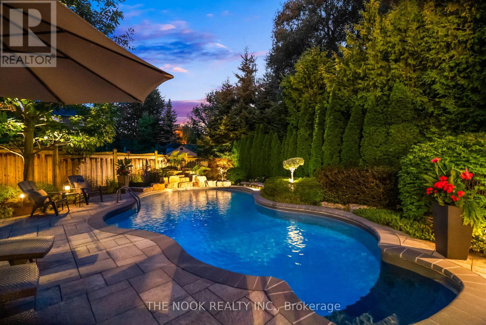 113 Feint Drive, Ajax, Ontario  L1T 0E8 - Photo 4 - E12953466