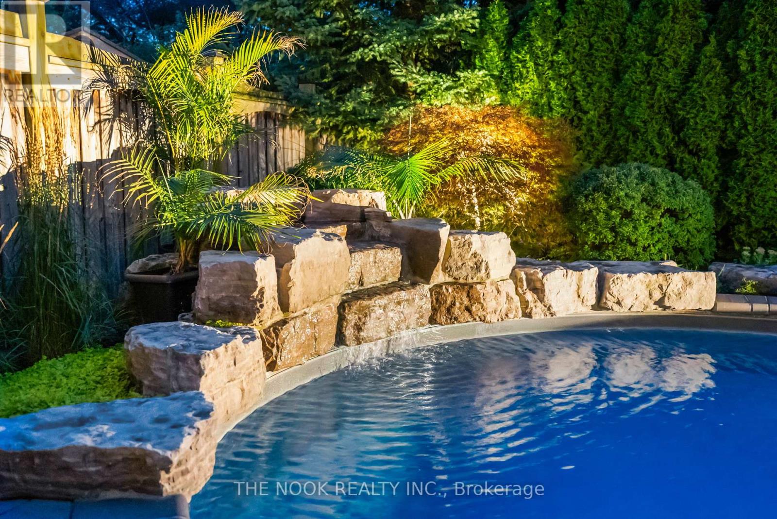 113 Feint Drive, Ajax, Ontario  L1T 0E8 - Photo 45 - E12953466