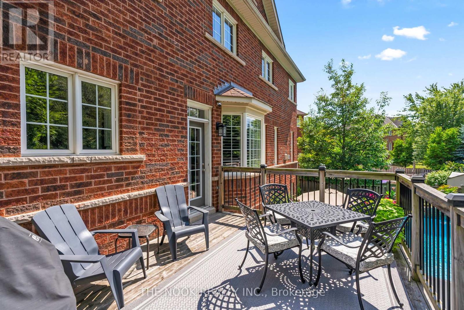 113 Feint Drive, Ajax, Ontario  L1T 0E8 - Photo 49 - E12953466