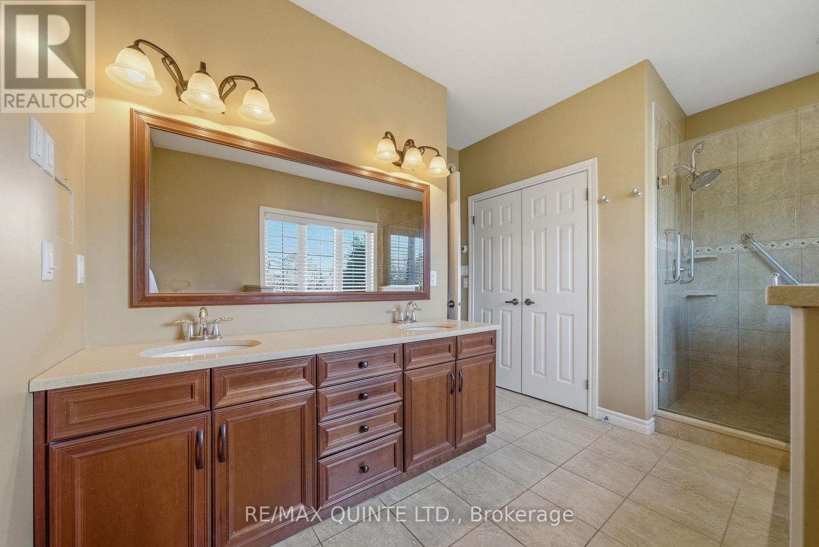 3717 County Rd 3 Road, Prince Edward County, Ontario  K0K 1L0 - Photo 30 - X12953408