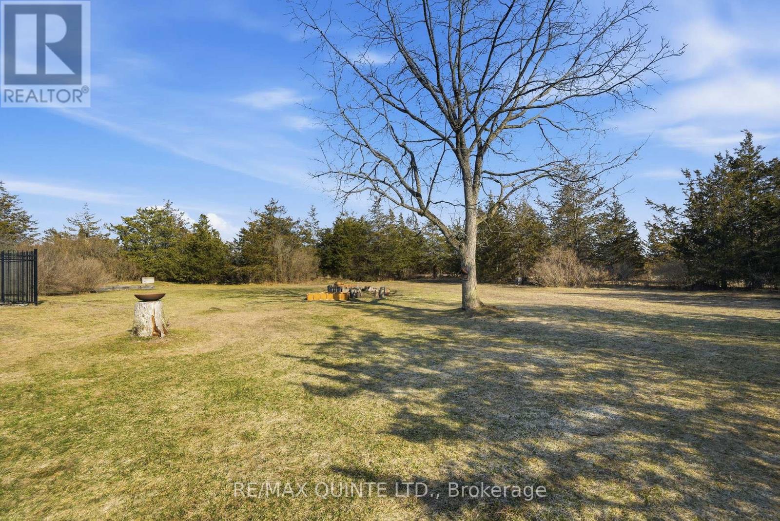 3717 County Rd 3 Road, Prince Edward County, Ontario  K0K 1L0 - Photo 47 - X12953408