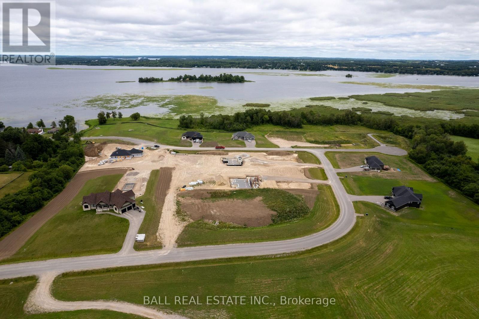 5 Jeff Beukeboom Court, Kawartha Lakes, Ontario  K0M 1A0 - Photo 4 - X12953428