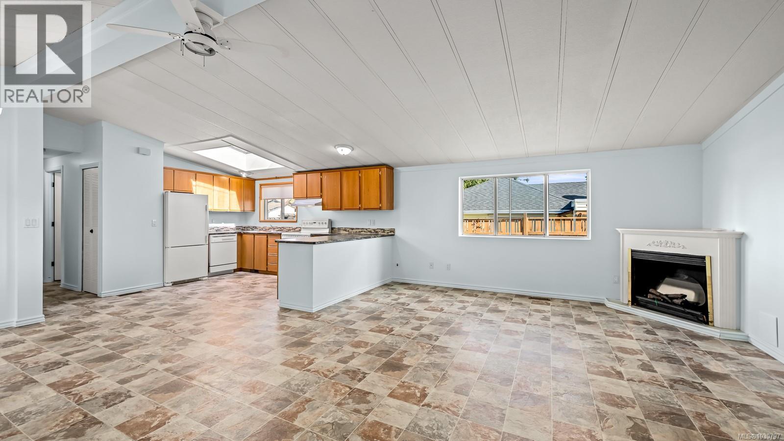 2074 6th St E, Courtenay, British Columbia  V9N 7L8 - Photo 8 - 1030797