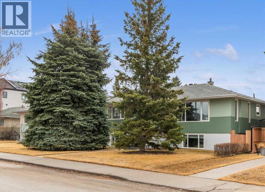 955 15 Avenue NE, Calgary, Alberta  T2E 1J2 - Photo 3 - A2292994