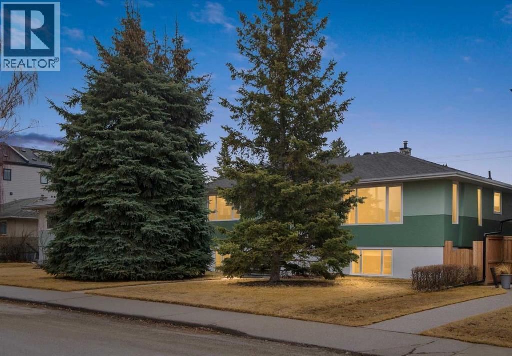 955 15 Avenue NE, Calgary, Alberta  T2E 1J2 - Photo 2 - A2292994