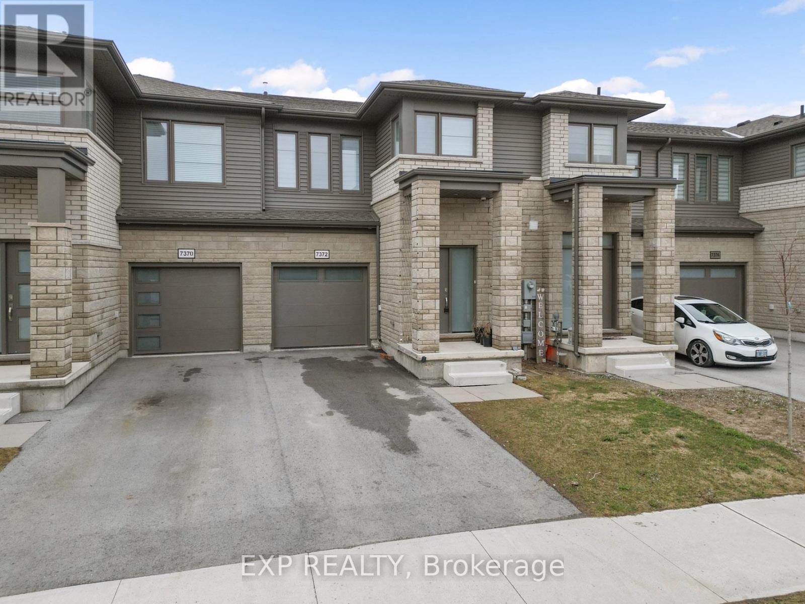 7372 Marvel Drive, Niagara Falls, Ontario  L2H 3V5 - Photo 4 - X12811916