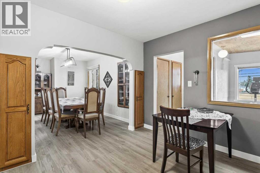 955 15 Avenue NE, Calgary, Alberta  T2E 1J2 - Photo 12 - A2292994