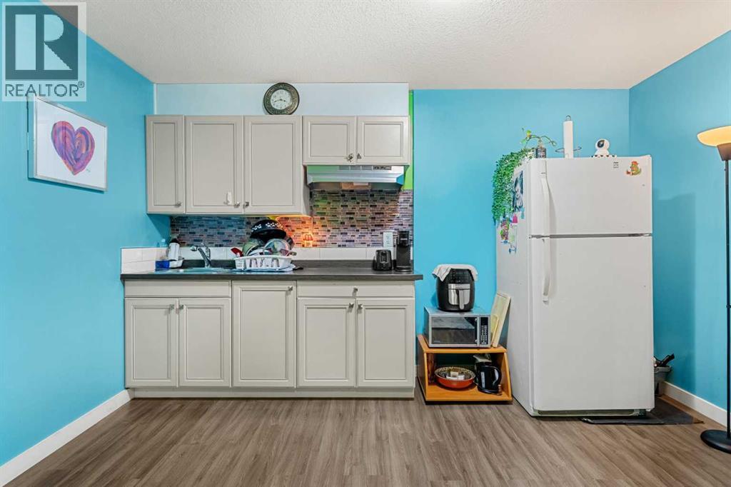 8916 46 Street NE, Calgary, Alberta  T3J 0X6 - Photo 25 - A2296624