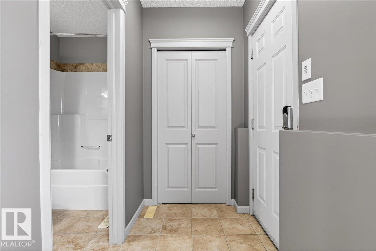 6072 Stanton Dr Sw, Edmonton, Alberta  T6X 0H2 - Photo 25 - E4480384