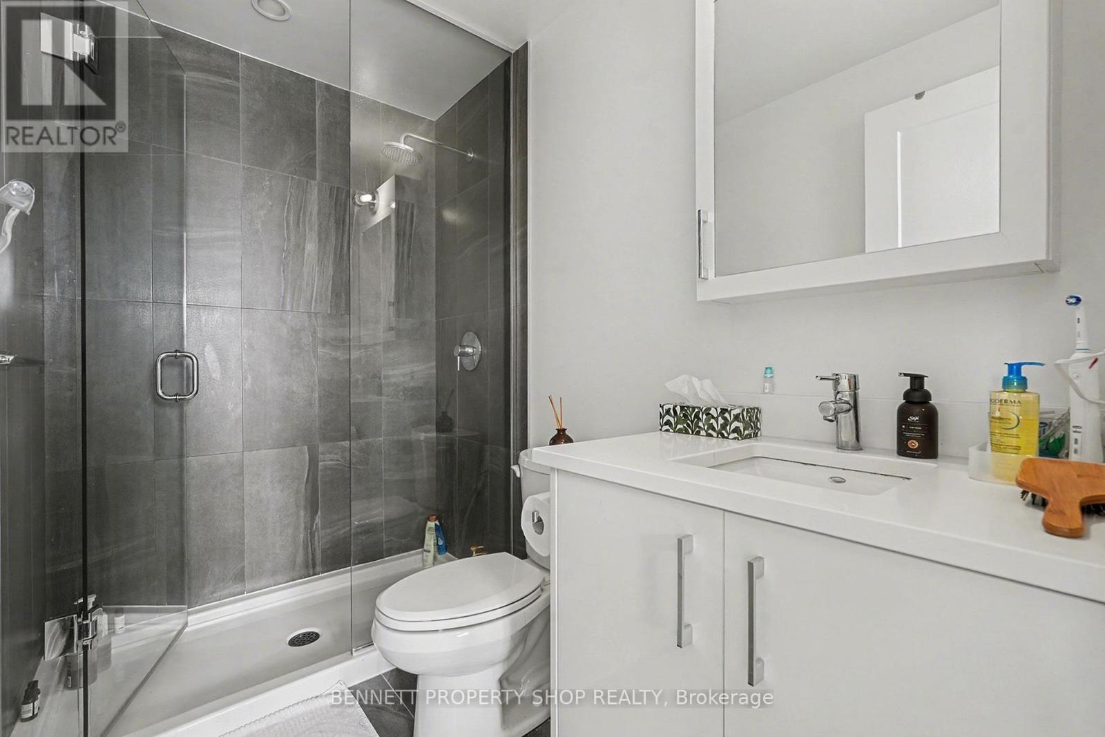 504 - 805 Carling Avenue, Ottawa, Ontario  K1S 2E7 - Photo 11 - X12953402