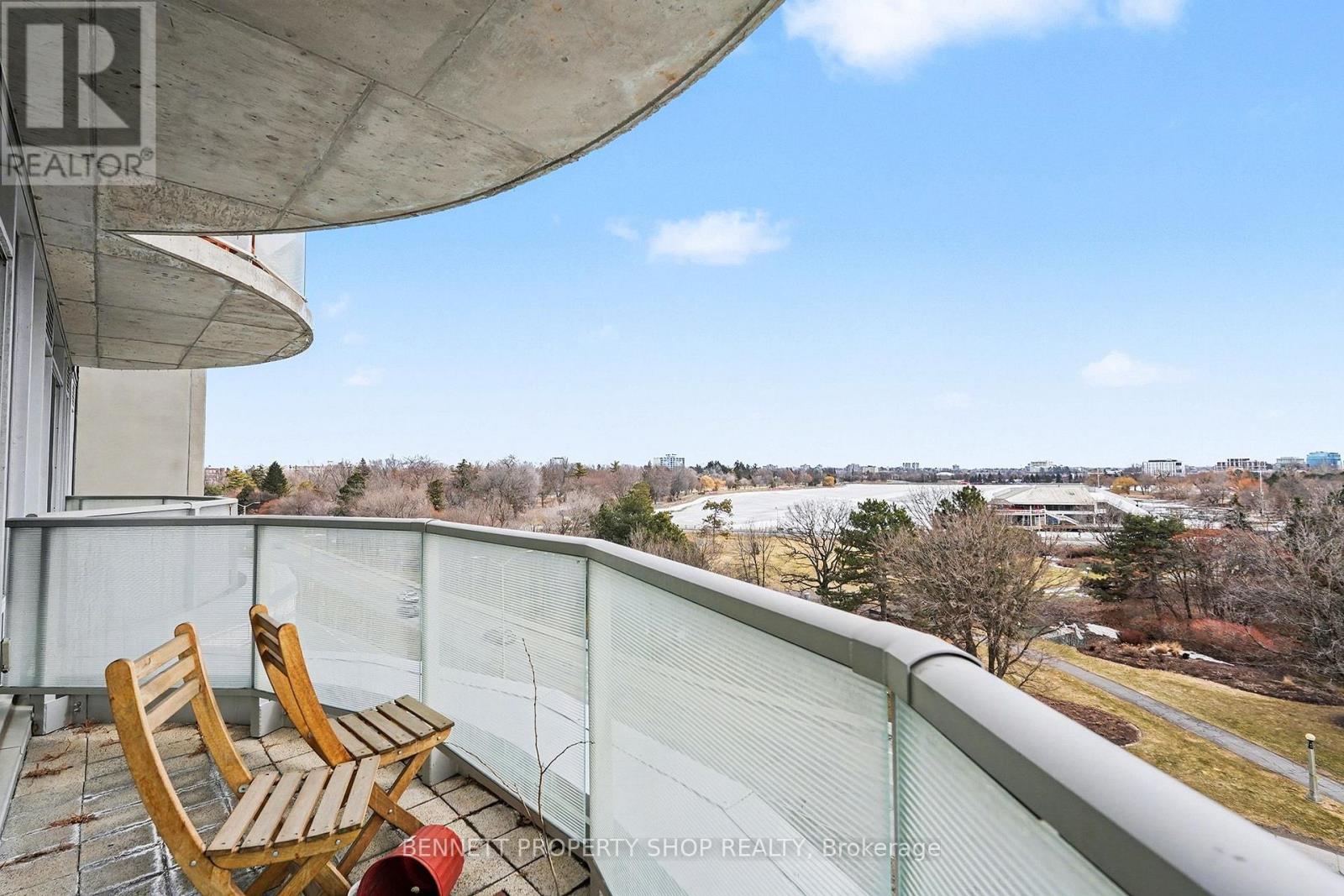 504 - 805 Carling Avenue, Ottawa, Ontario  K1S 2E7 - Photo 13 - X12953402