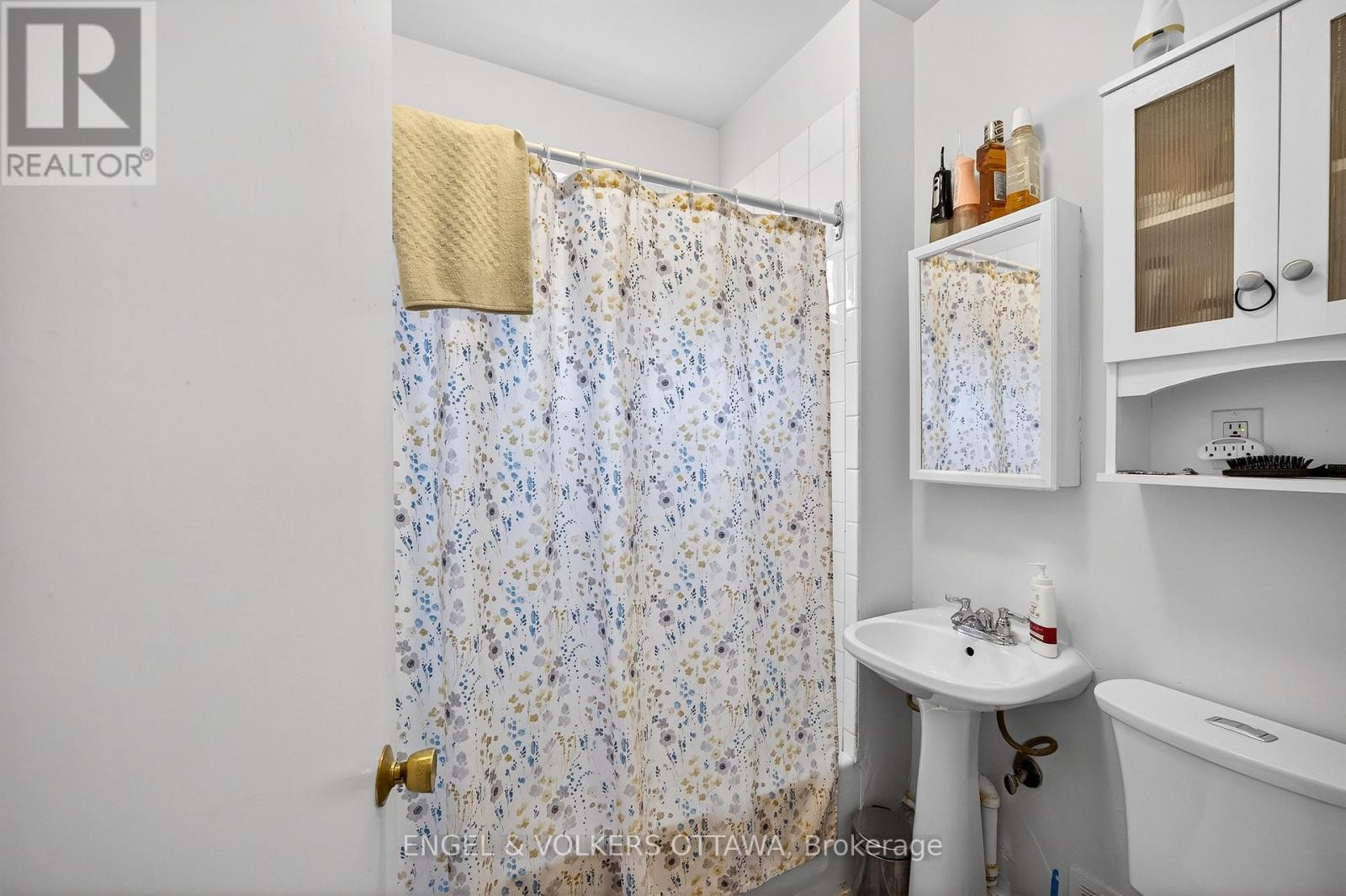 251 Arlington Avenue, Ottawa, Ontario  K1R 5T1 - Photo 17 - X12953494