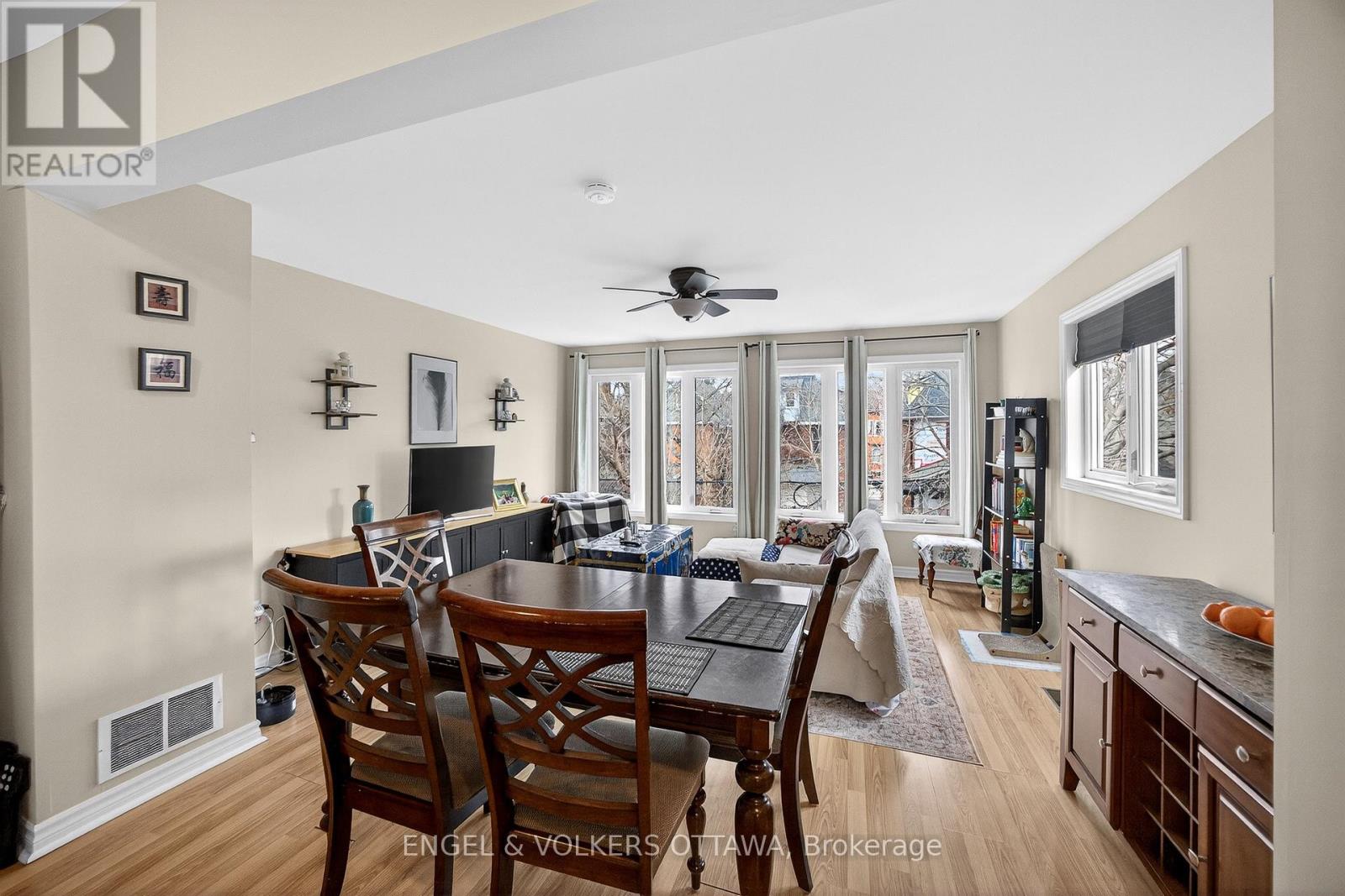 251 Arlington Avenue, Ottawa, Ontario  K1R 5T1 - Photo 6 - X12953494