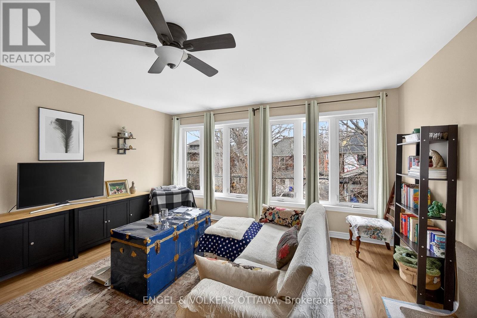 251 Arlington Avenue, Ottawa, Ontario  K1R 5T1 - Photo 9 - X12953494