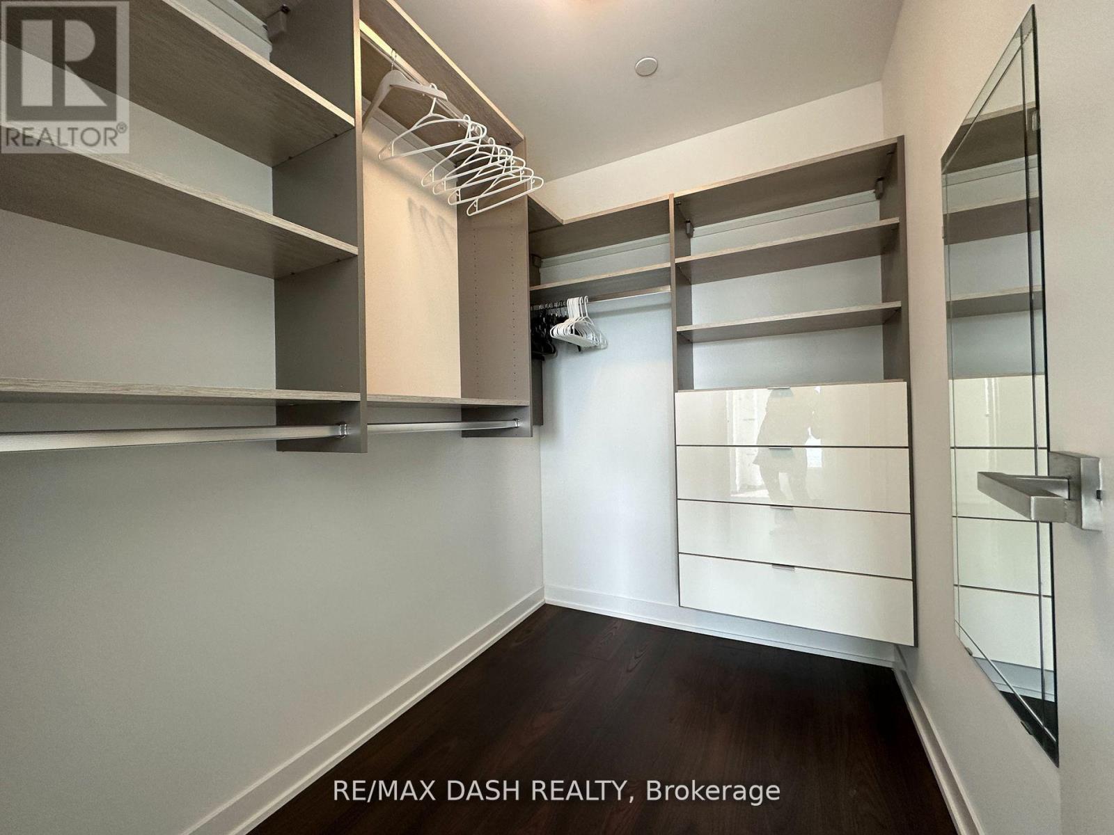 1002 - 223 St Clair Avenue W, Toronto, Ontario  M4V 1R3 - Photo 20 - C12883254