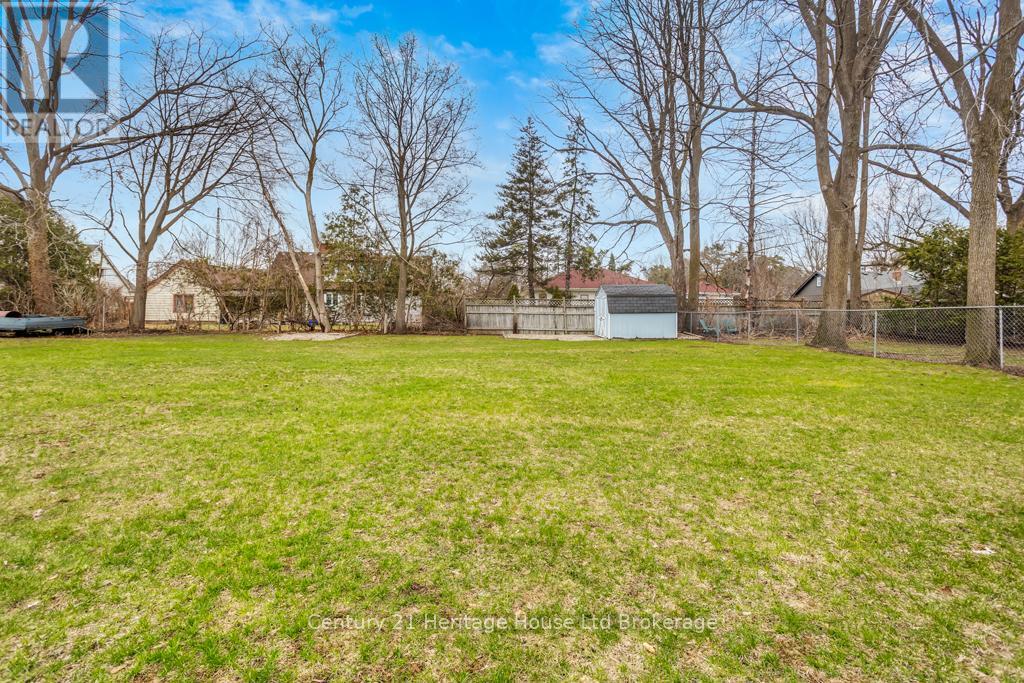 26 Pearl Street, Tillsonburg, Ontario  N4G 1L3 - Photo 25 - X12953470