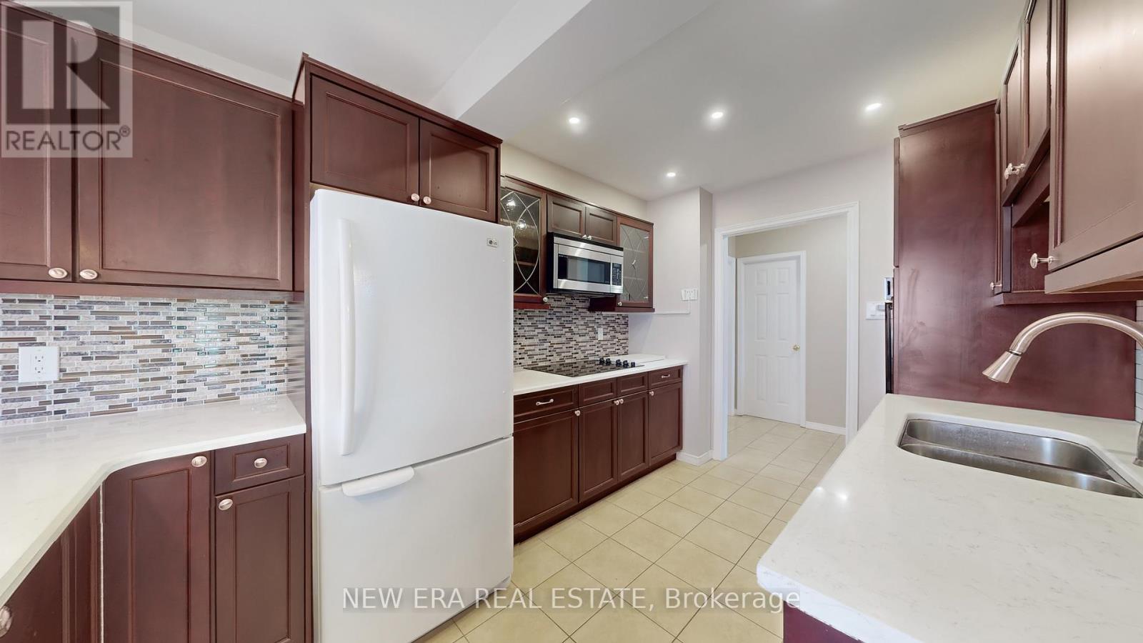 100 Cherry Hills Road, Vaughan, Ontario  L4K 1M5 - Photo 11 - N12953258