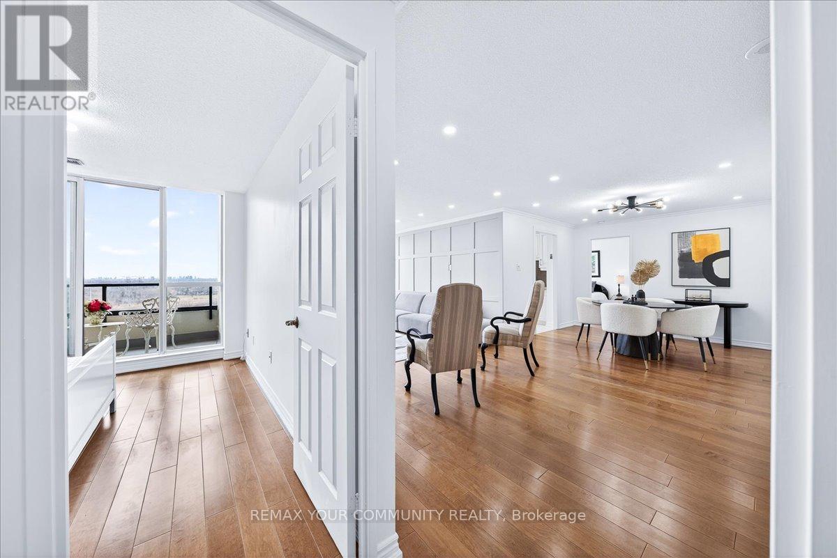 1501 - 8501 Bayview Avenue, Richmond Hill, Ontario  L4B 3J7 - Photo 4 - N12950806