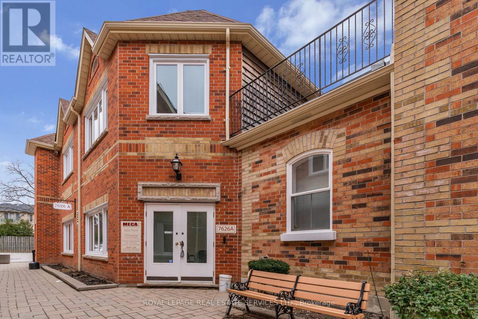 7626a Yonge Street, Vaughan, Ontario  L4J 1V9 - Photo 2 - N12943132