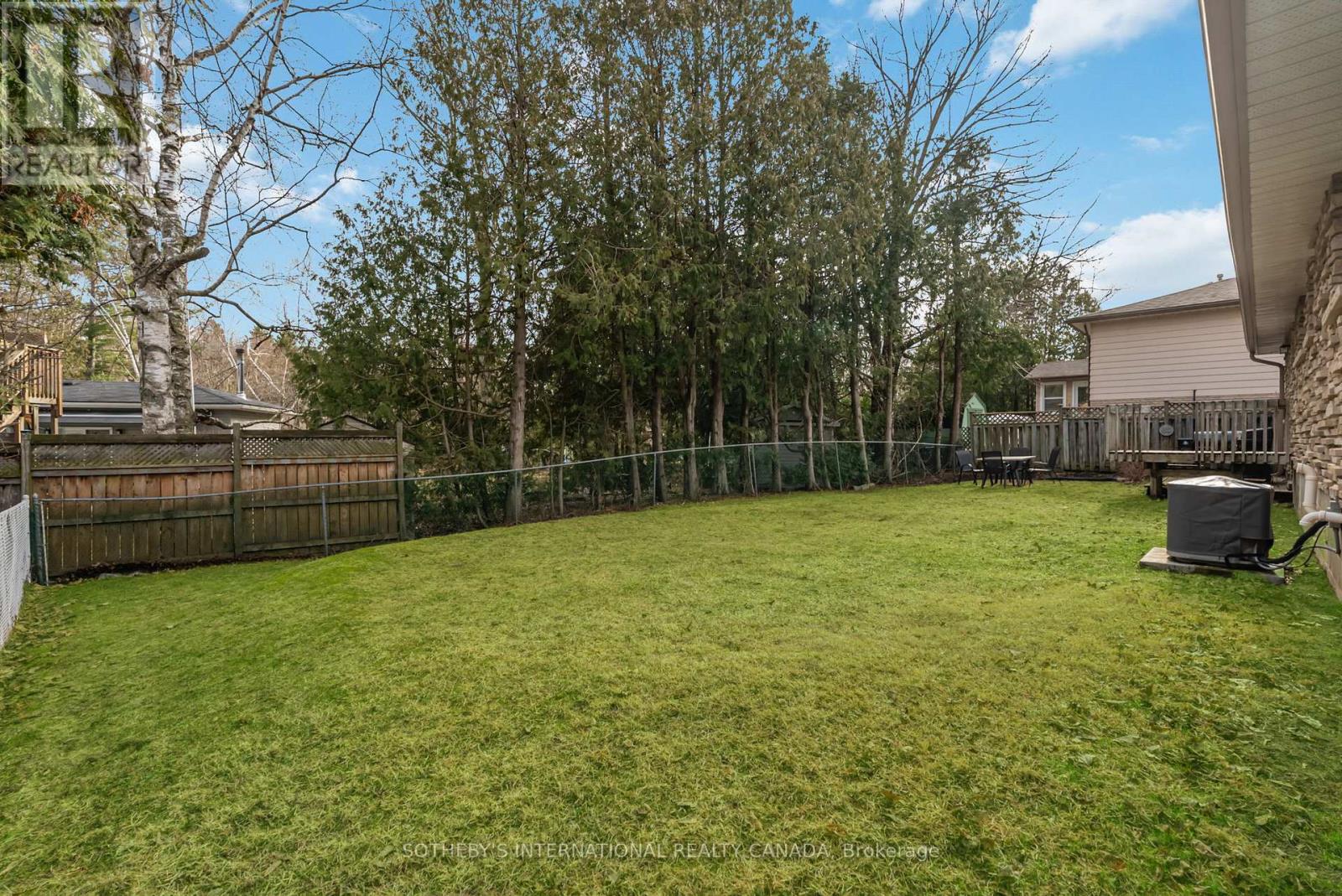 43 Northwood Road, Georgina, Ontario  L0E 1R0 - Photo 44 - N12951192