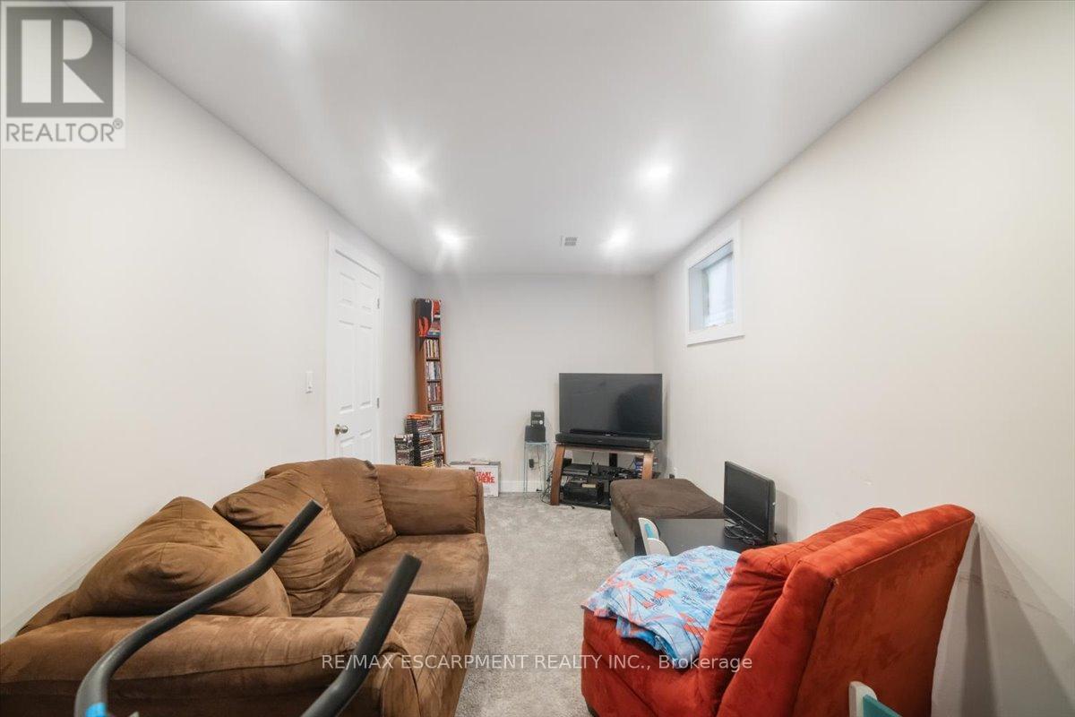 3 - 25 Meadowvale Drive, Pelham, Ontario  L0S 1E4 - Photo 18 - X12733744