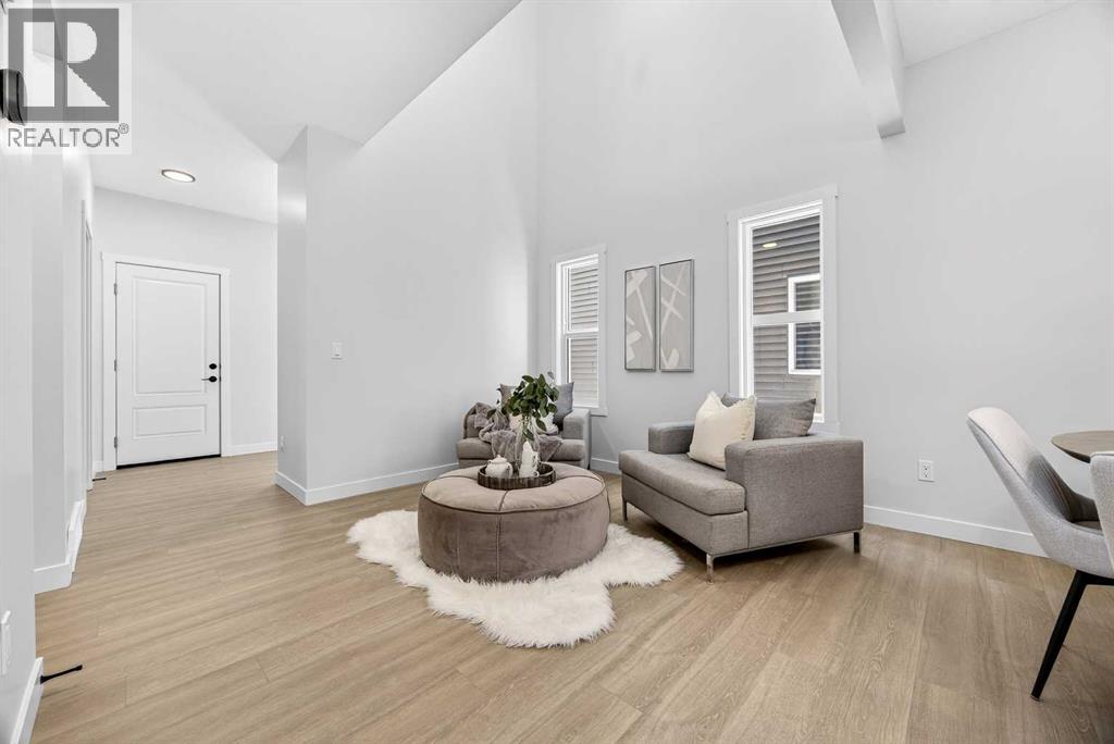 52 Fireside Common Sw, Cochrane, Alberta  T4C 3E1 - Photo 4 - A2286463