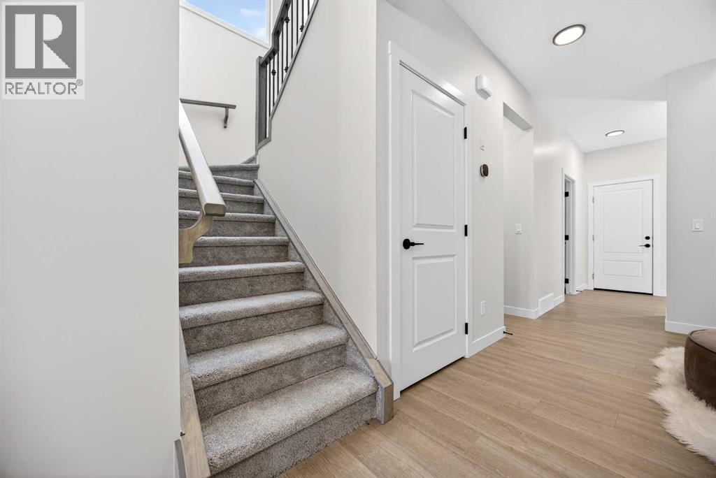 52 Fireside Common Sw, Cochrane, Alberta  T4C 3E1 - Photo 26 - A2286463