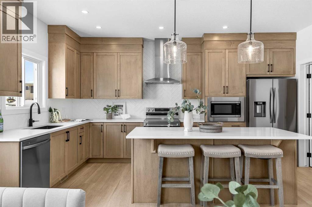 52 Fireside Common Sw, Cochrane, Alberta  T4C 3E1 - Photo 16 - A2286463