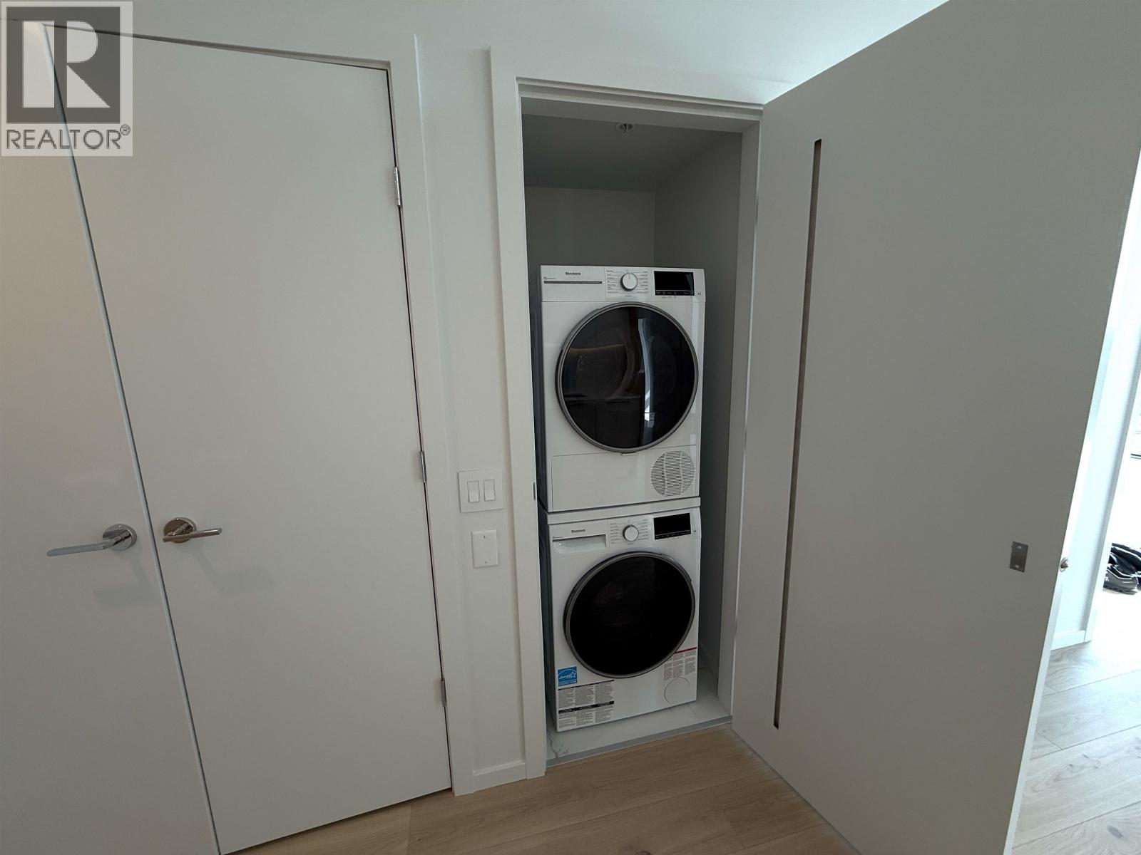 5xx 2729 Kingsway, Vancouver, British Columbia  V5R 0M6 - Photo 10 - R3106553