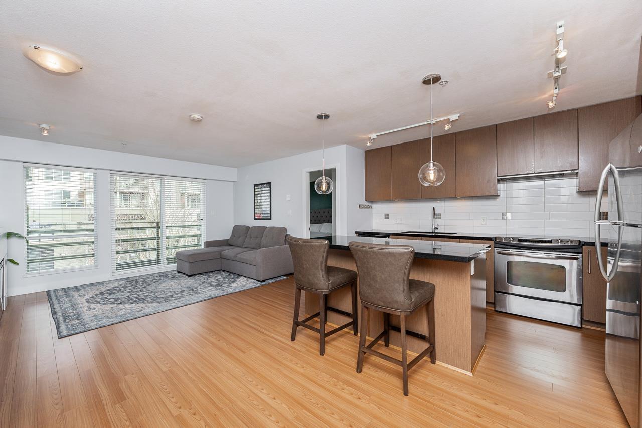 218 15735 Croydon Drive, Surrey, British Columbia  V3Z 2L5 - Photo 6 - R3106439