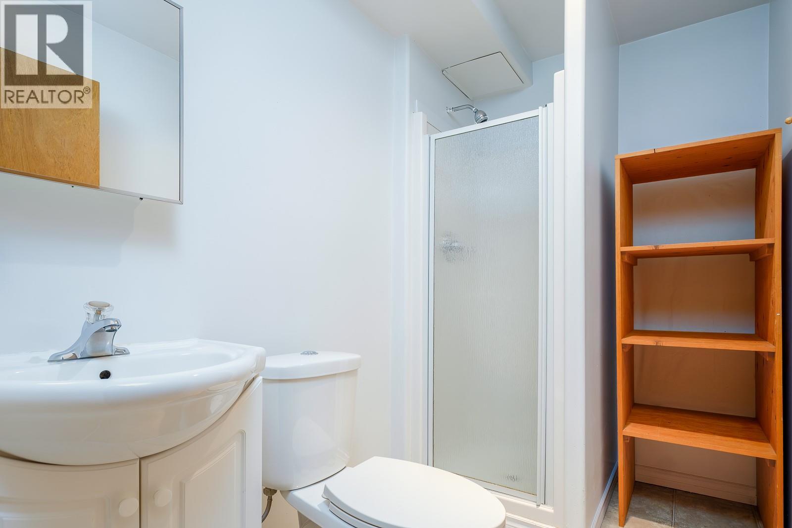 1730 Kootenay Avenue, Rossland, British Columbia  V0G 1Y0 - Photo 31 - 10380318