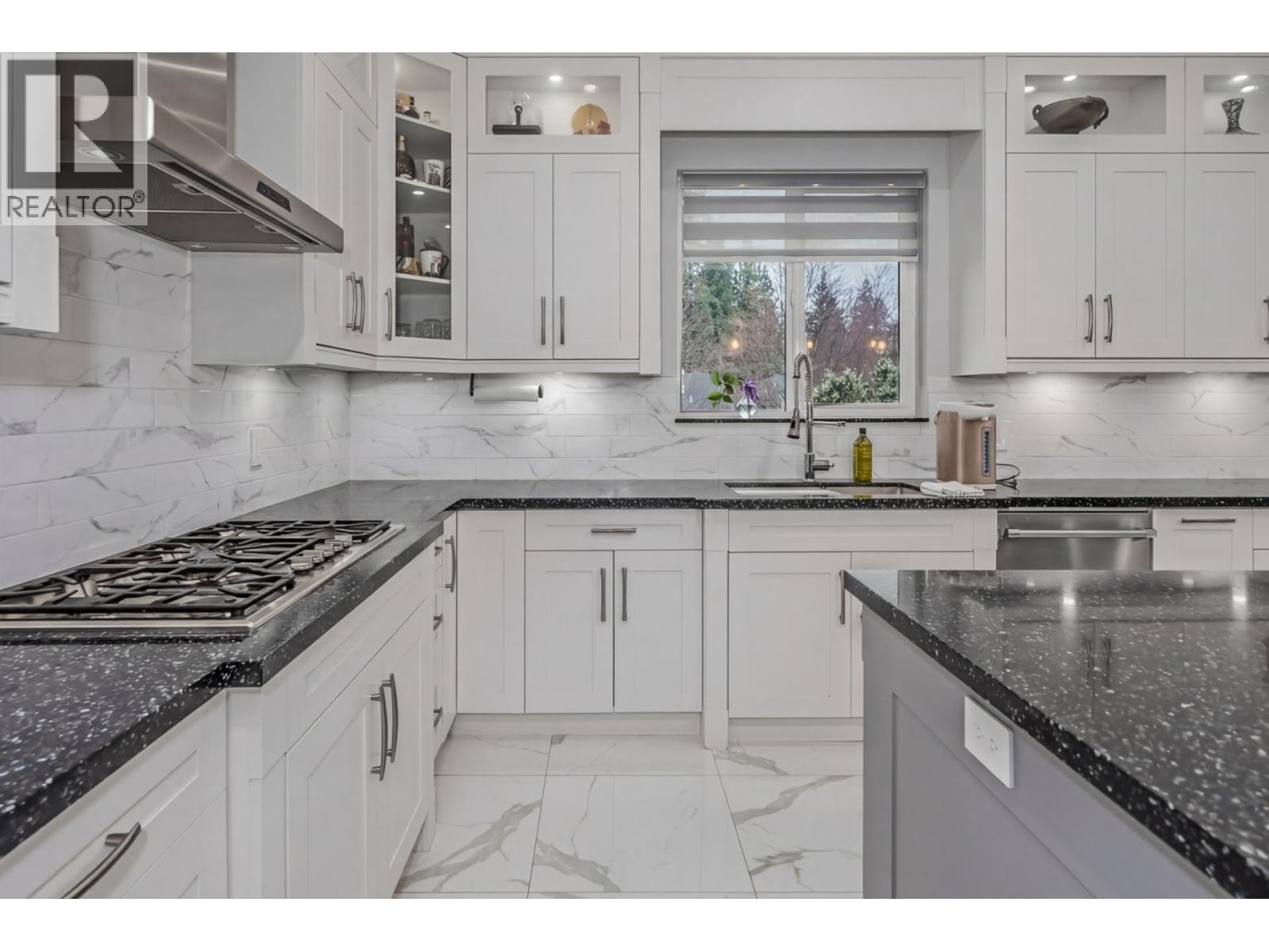 2488 Latimer Avenue, Coquitlam, British Columbia  V3K 3J5 - Photo 12 - R3106257