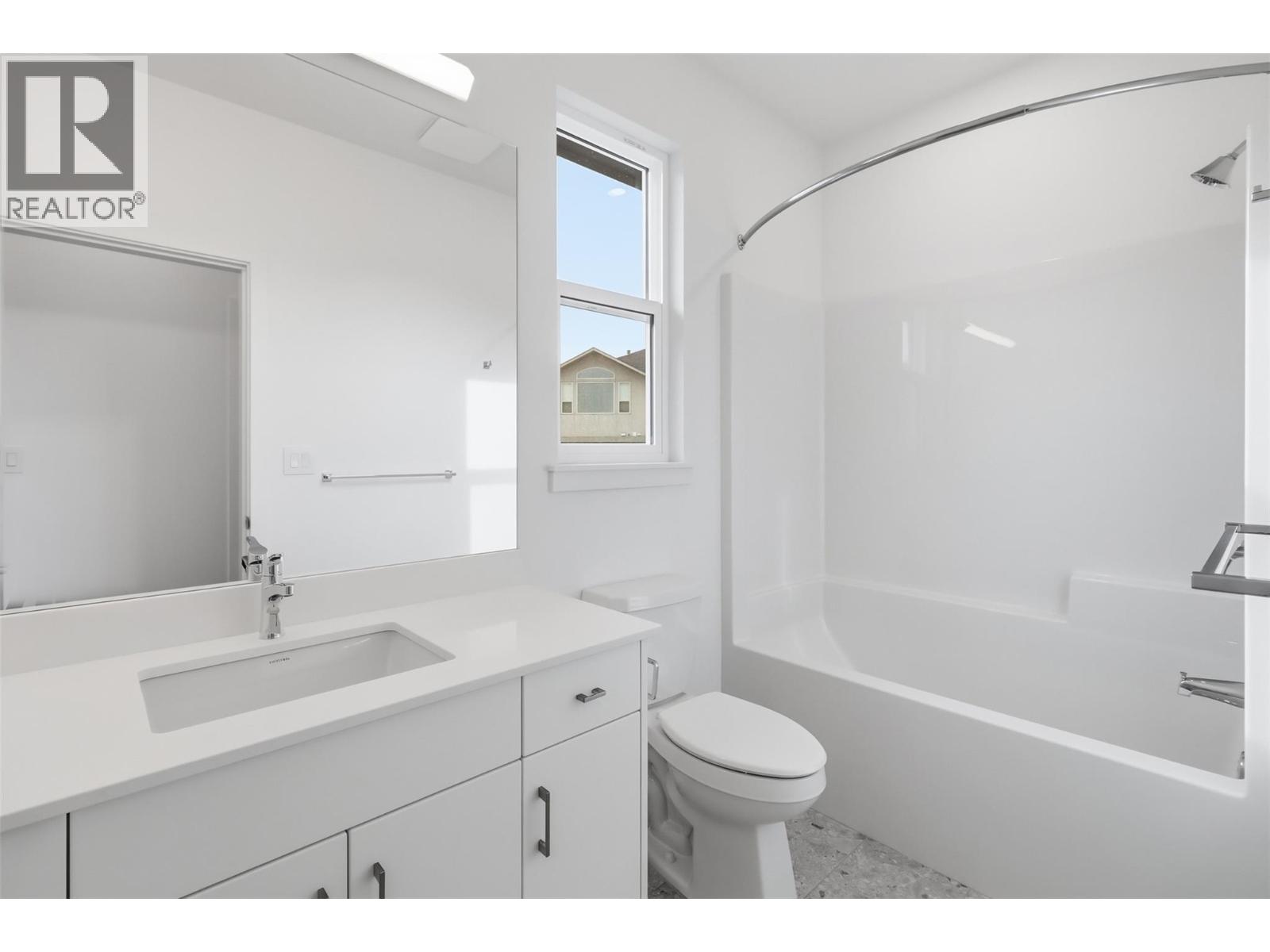 2050 Grasslands Boulevard Unit# 137, Kamloops, British Columbia  V2B 0K7 - Photo 30 - 10380412