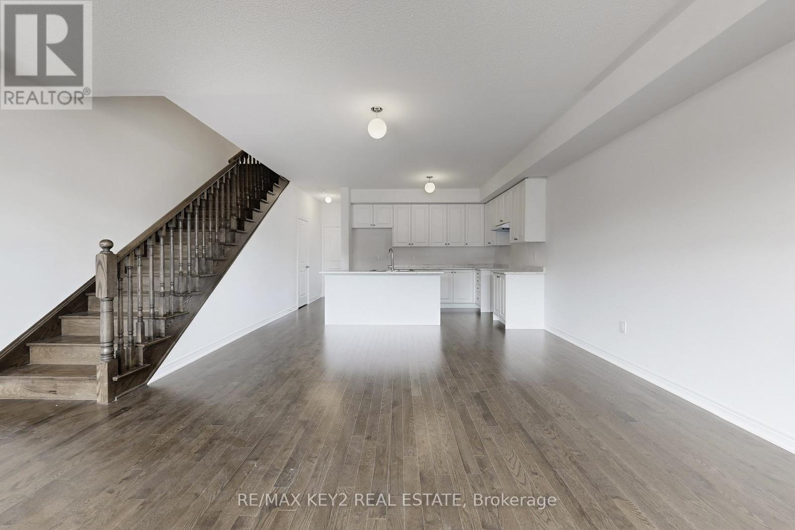 2929 Starlight Drive, Pickering, Ontario  L1X 0S1 - Photo 6 - E12953462