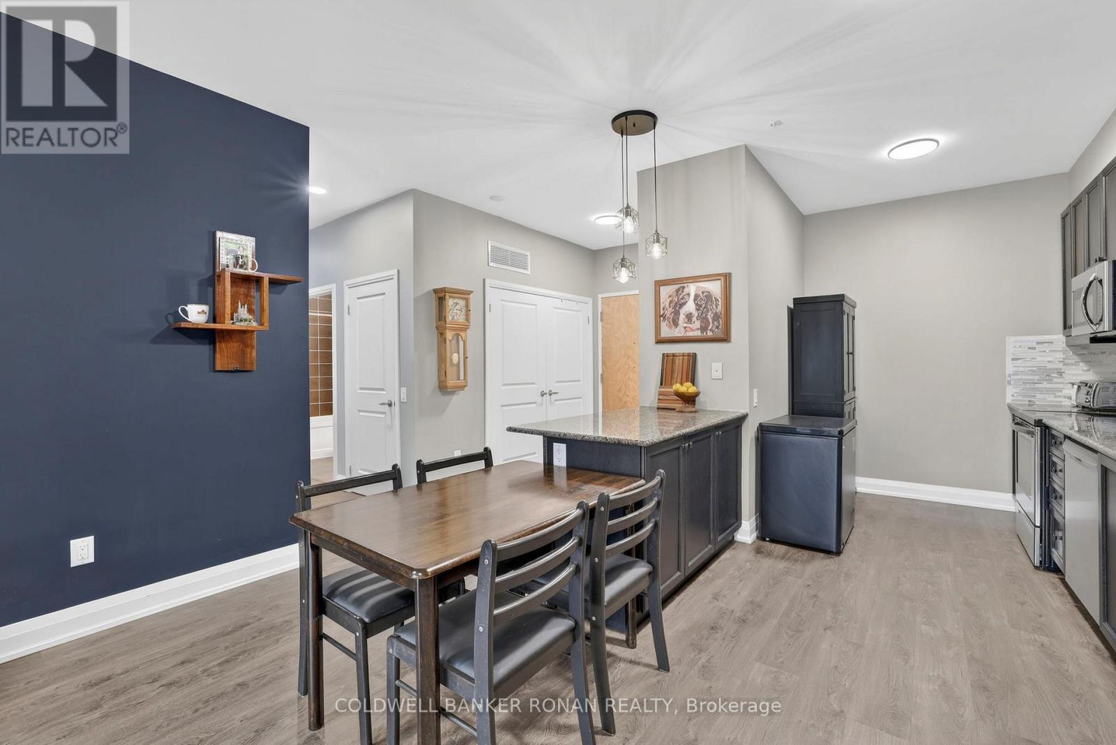 104 - 64 Queen Street S, New Tecumseth (Tottenham), Ontario  L0G 1W0 - Photo 9 - N12953388