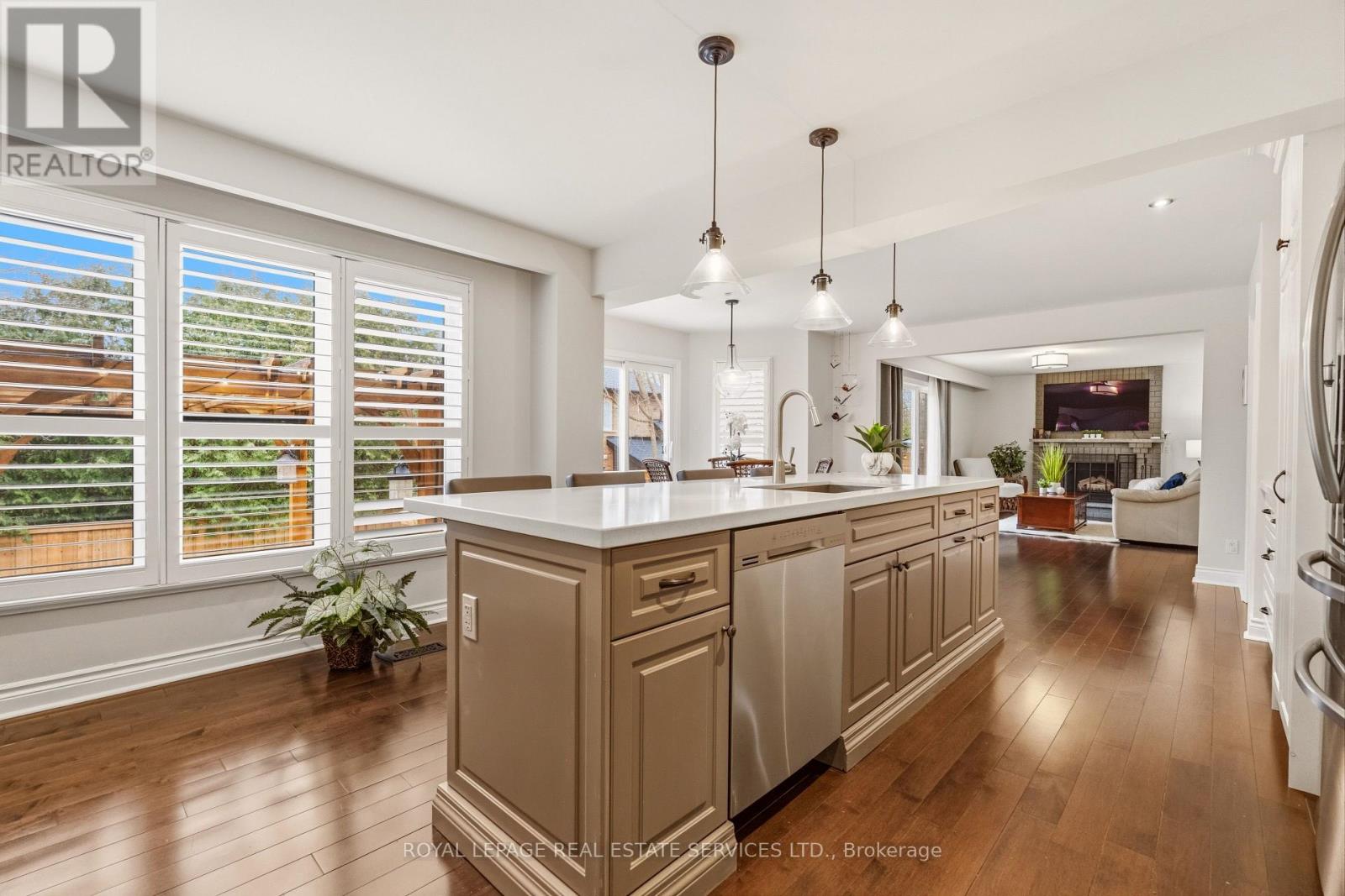 89 Timberline Trail, Aurora, Ontario  L4G 6A1 - Photo 19 - N12953460