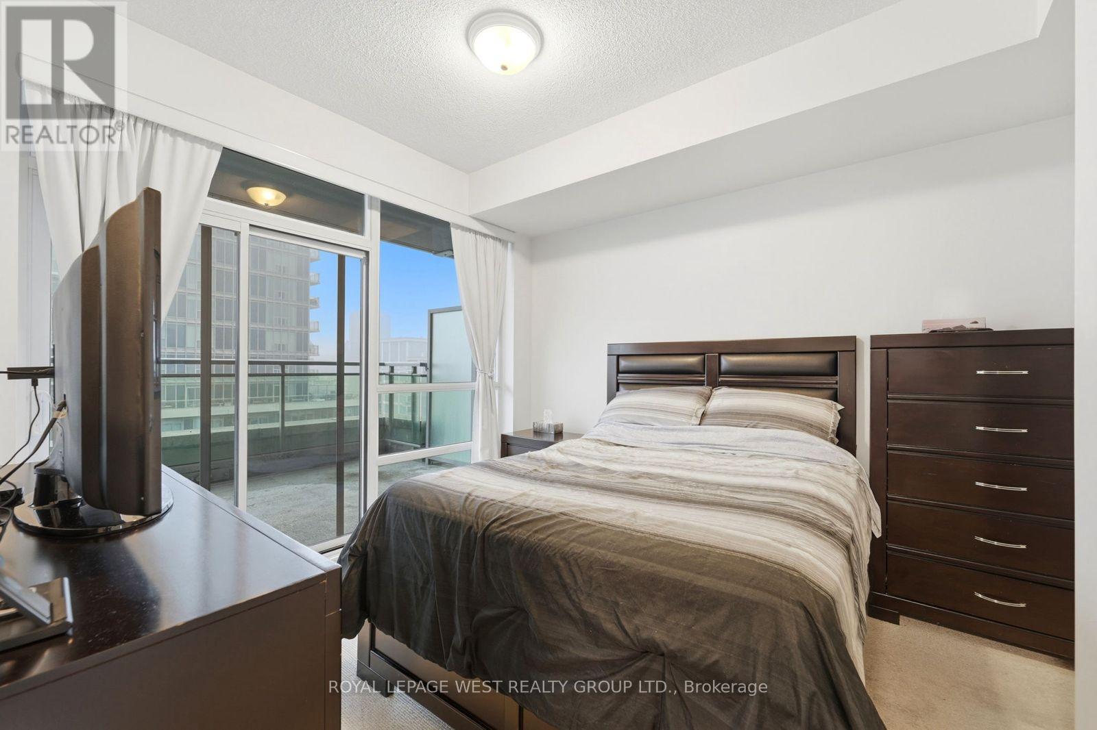 1406 - 16 Brookers Lane, Toronto, Ontario  M8V 0A5 - Photo 12 - W12953370