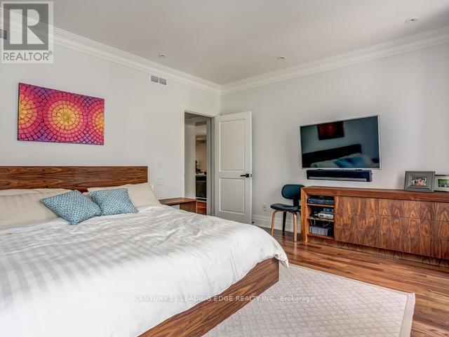 2065 Dundas Street W, Toronto, Ontario  M6R 1W8 - Photo 23 - W12953376