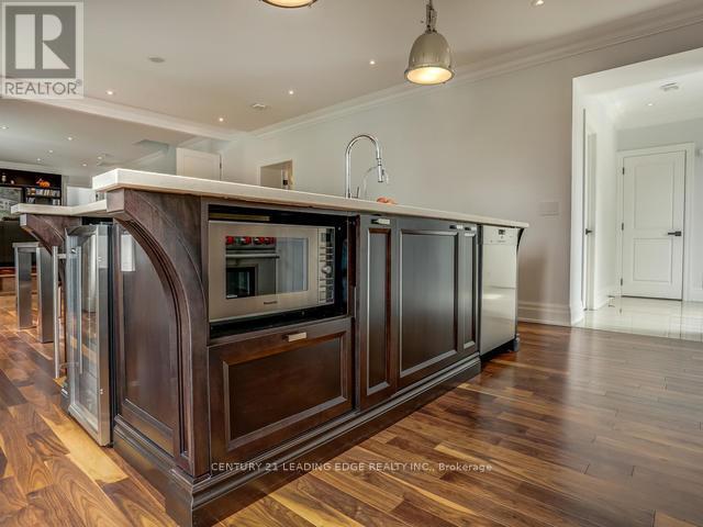 2065 Dundas Street W, Toronto, Ontario  M6R 1W8 - Photo 8 - W12953376