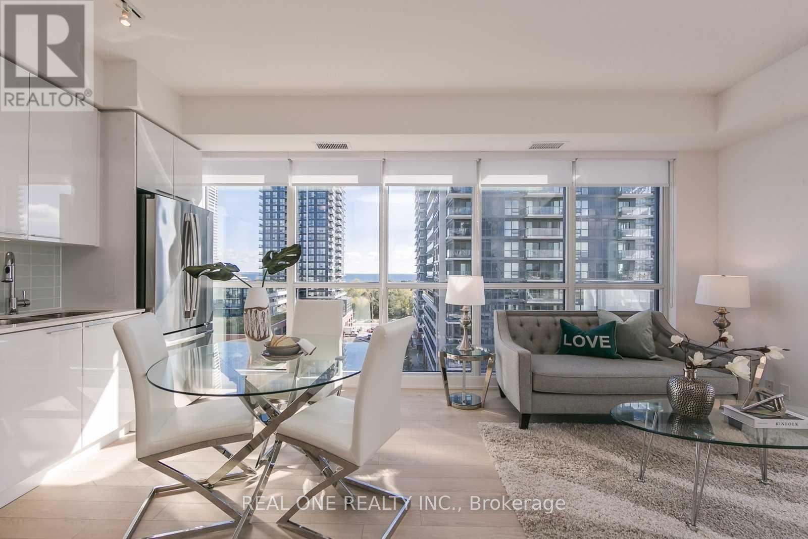 1401 - 10 Park Lawn Road, Toronto, Ontario  M8Y 3K4 - Photo 18 - W12953384