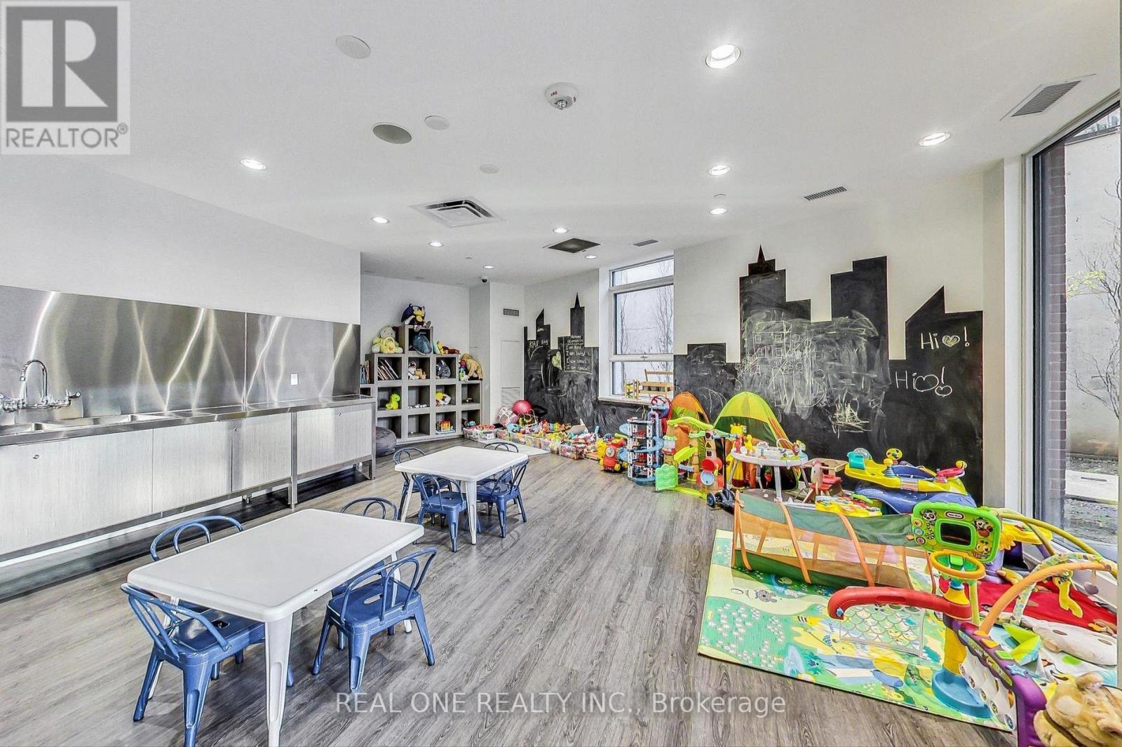 1401 - 10 Park Lawn Road, Toronto, Ontario  M8Y 3K4 - Photo 30 - W12953384