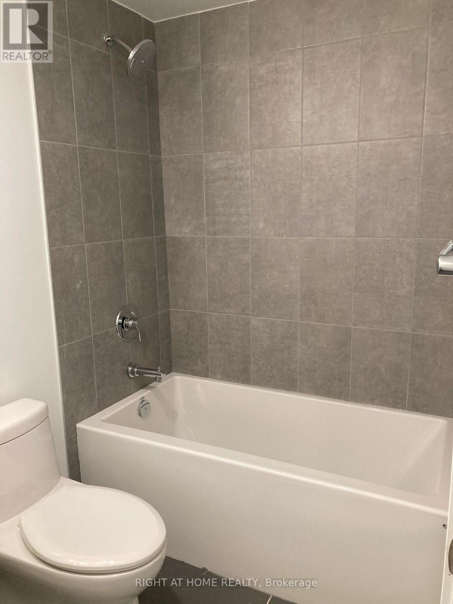 902 - 1195 The Queensway, Toronto, Ontario  M8Z 0H1 - Photo 10 - W12953436