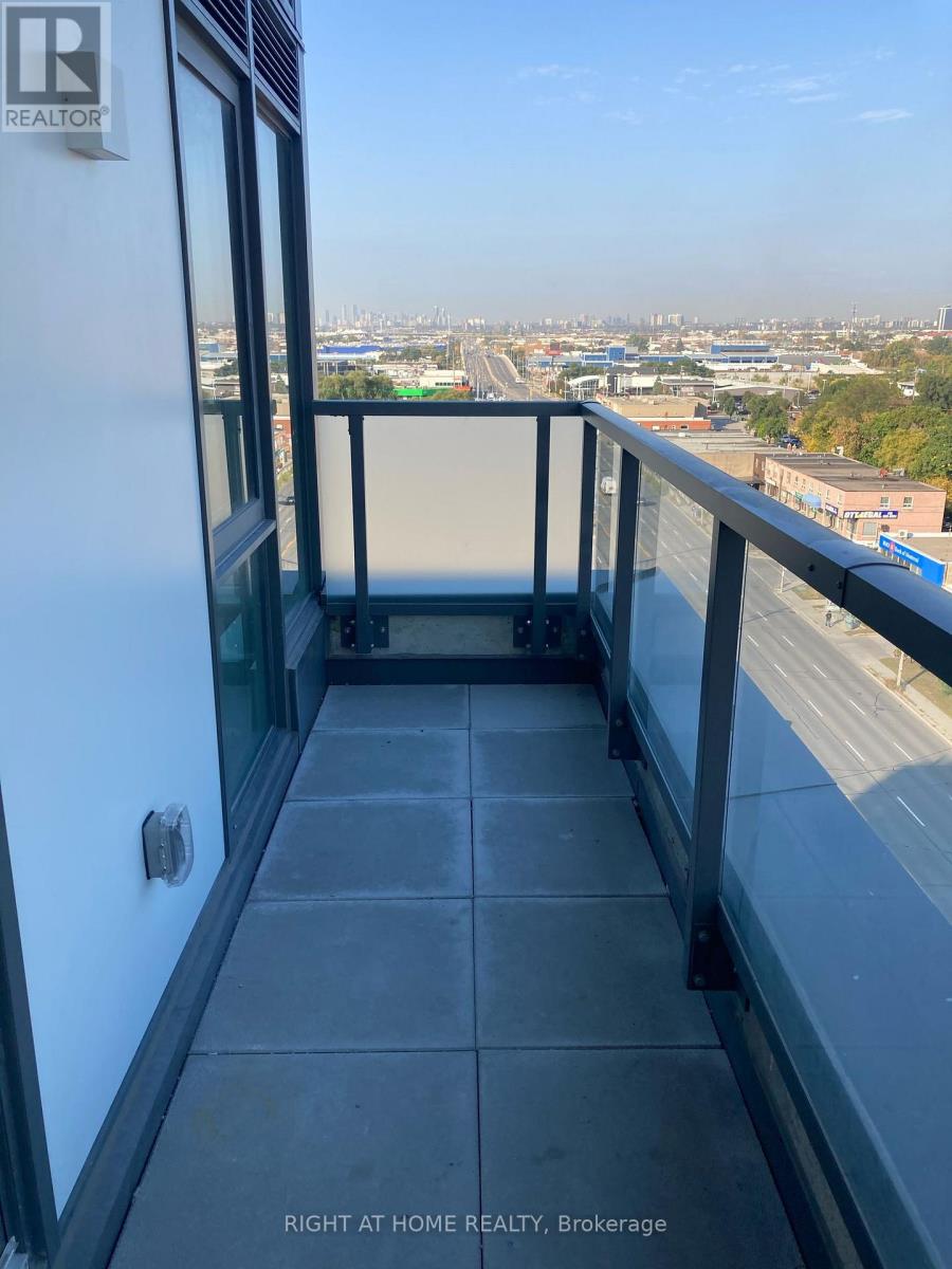 902 - 1195 The Queensway, Toronto, Ontario  M8Z 0H1 - Photo 12 - W12953436