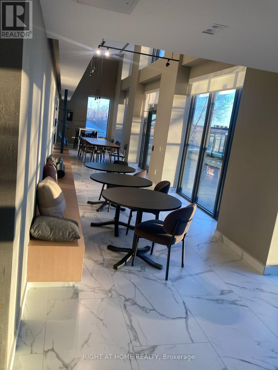 902 - 1195 The Queensway, Toronto, Ontario  M8Z 0H1 - Photo 16 - W12953436