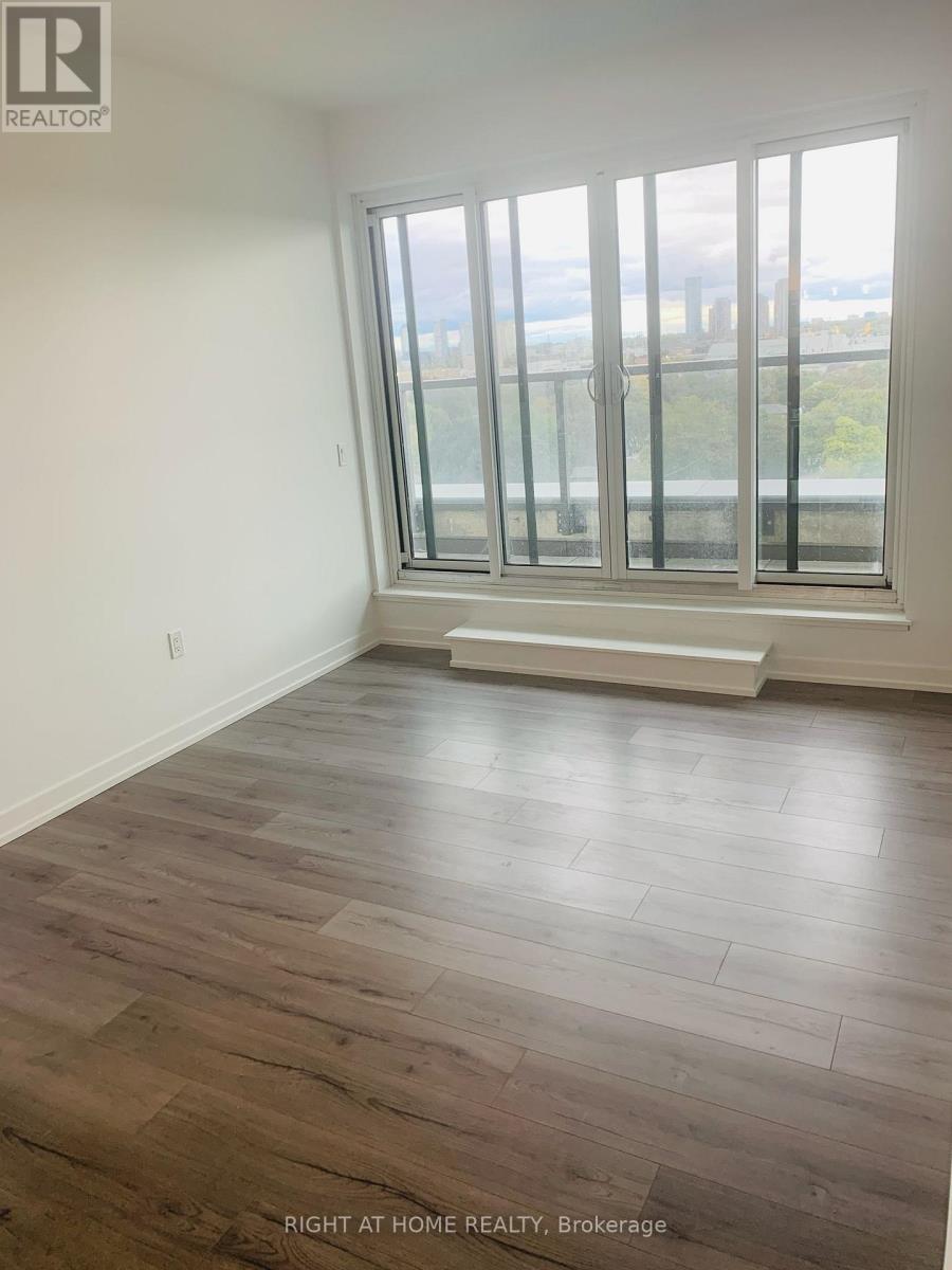 902 - 1195 The Queensway, Toronto, Ontario  M8Z 0H1 - Photo 6 - W12953436