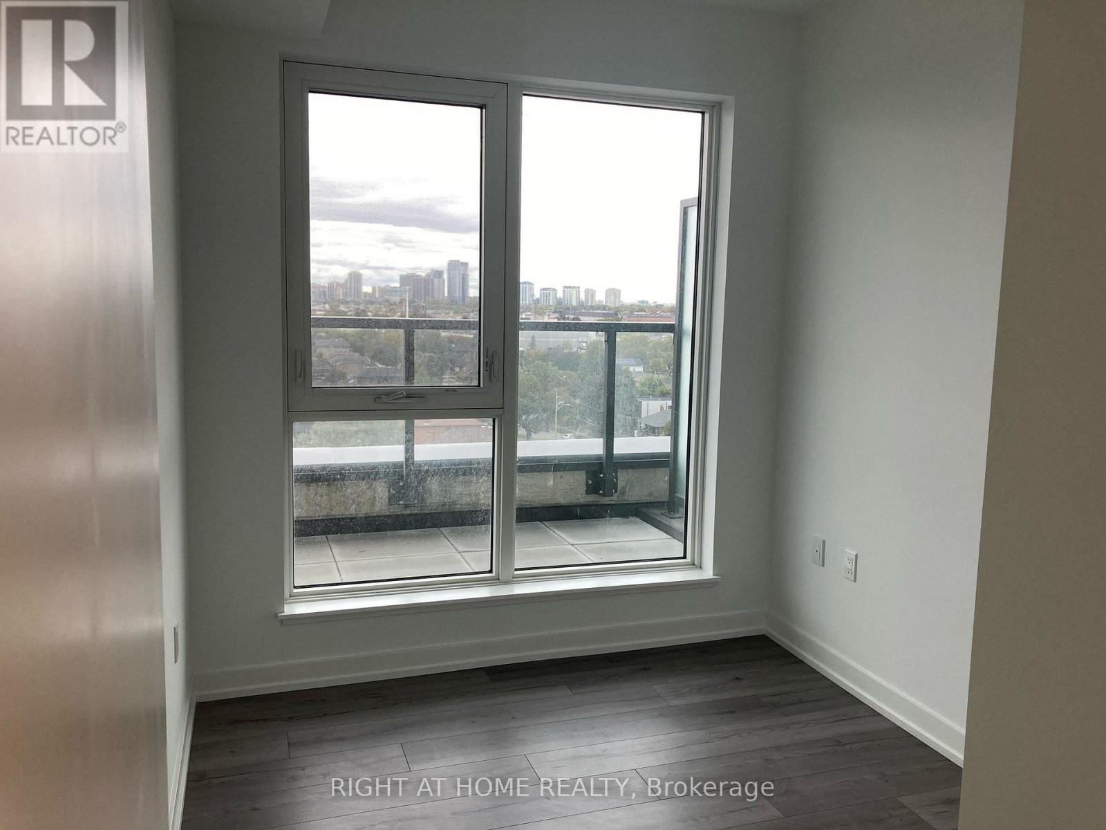 902 - 1195 The Queensway, Toronto, Ontario  M8Z 0H1 - Photo 7 - W12953436