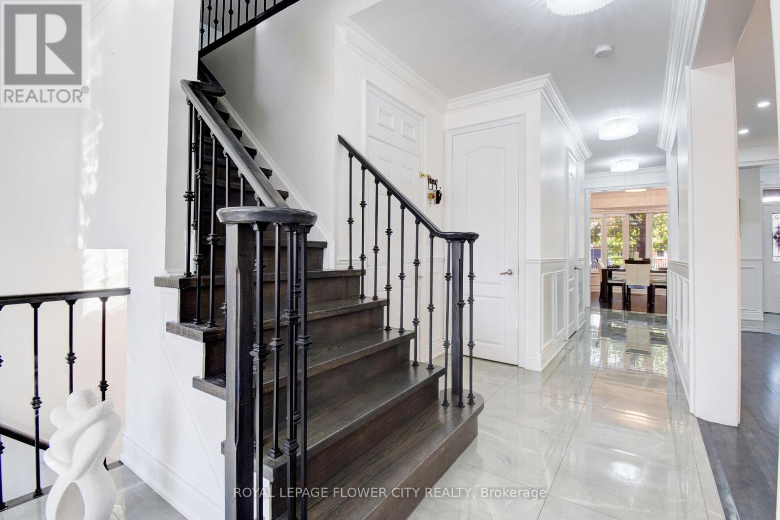 837 Cousens Terrace, Milton, Ontario  L9T 0G1 - Photo 5 - W12953472