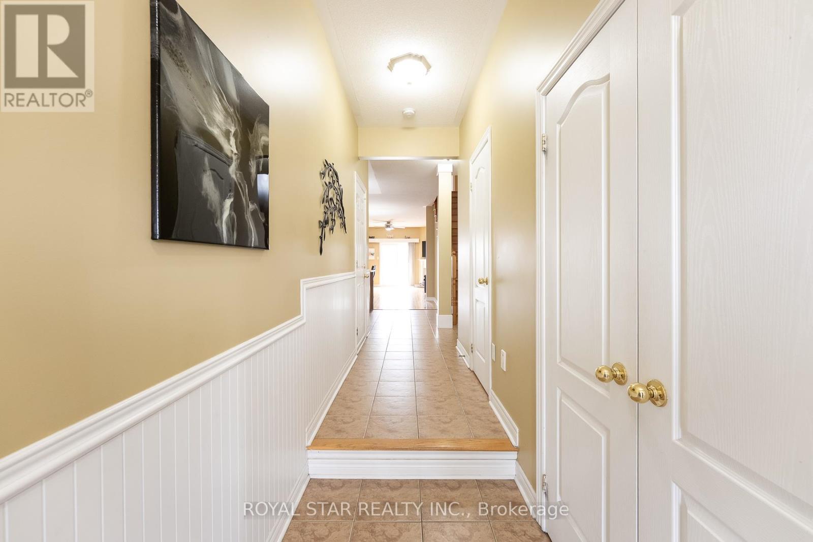 479 Vodden Street E, Brampton, Ontario  L6S 0C7 - Photo 4 - W12953492